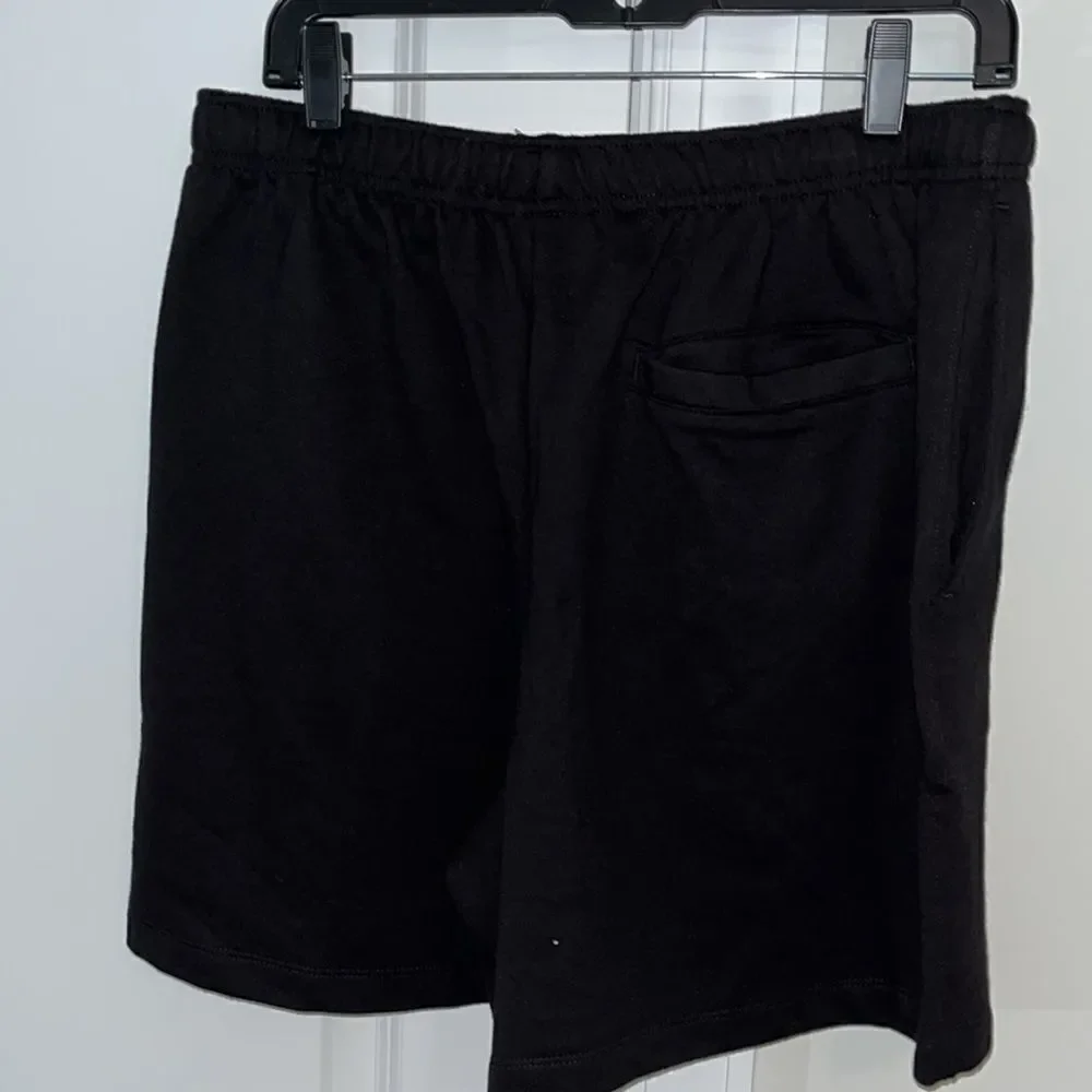 NWT New $55 The North Face Mens Black Half Dome men’s fleece shorts M work out